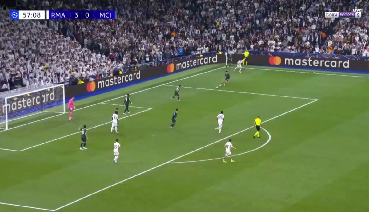 قسم بالله عارف انه الحمار راح يضيعها ، ذا ليه للحين ينفذ ؟؟؟؟