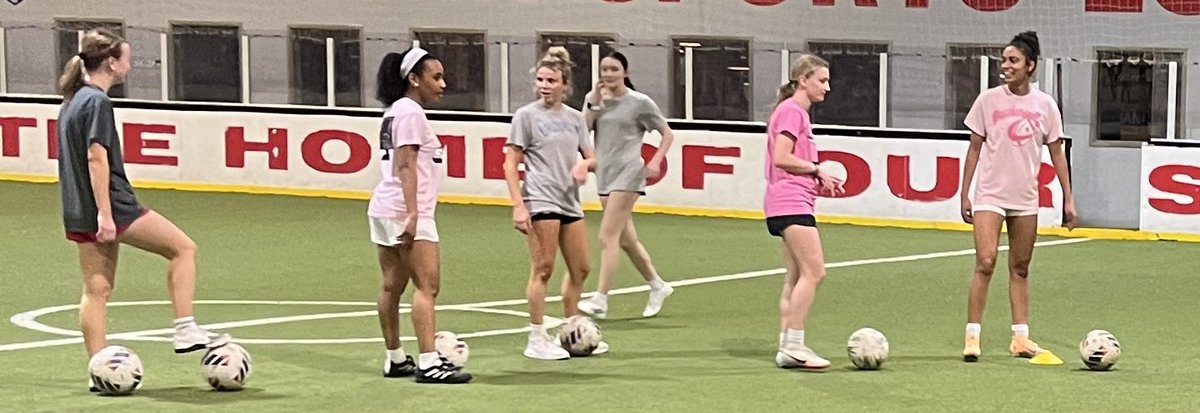 Derek Parris tweet media