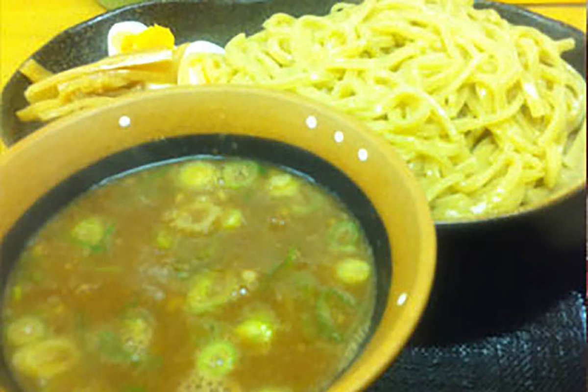 TOKUSHIMAX777's tweet photo. 『中華そば 一成舎』さんのつけ麺
徳島県徳島市富田町2-40-2

2010年9月頃に食した時のものです🍜
同時期に繁華街等にもつけ麺が食べられるお店がいくつかできて、徳島の第1次つけ麺ブームが起こってました。一成舎さん、ロゴかっこ良かったですね✨

トクシマックス
https://t.co/wDx67LO2EM https://t.co/rlOB1GCvMX