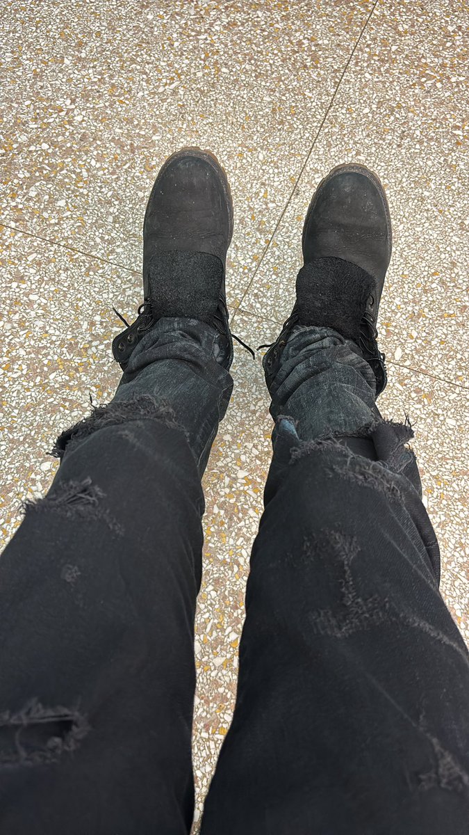 𝒉𝒂𝒔𝒔𝒂𝒏 tweet media