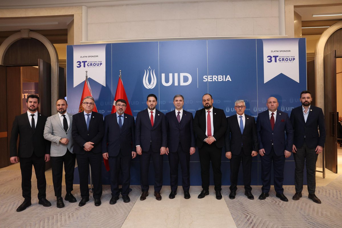 📍Sırbistan 

Belgrad’da Uluslararası Demokratlar Birliği (<a href="/U_I_D/">Union of International Democrats</a>) tarafından düzenlenen halk iftarında; siyaset ve toplumun farklı kesimlerinden kıymetli dostlarımızla bir araya geldik.

Ramazan’ın bereketini paylaştığımız bu güzel buluşmaya Sırp toplumunun gösterdiği yoğun