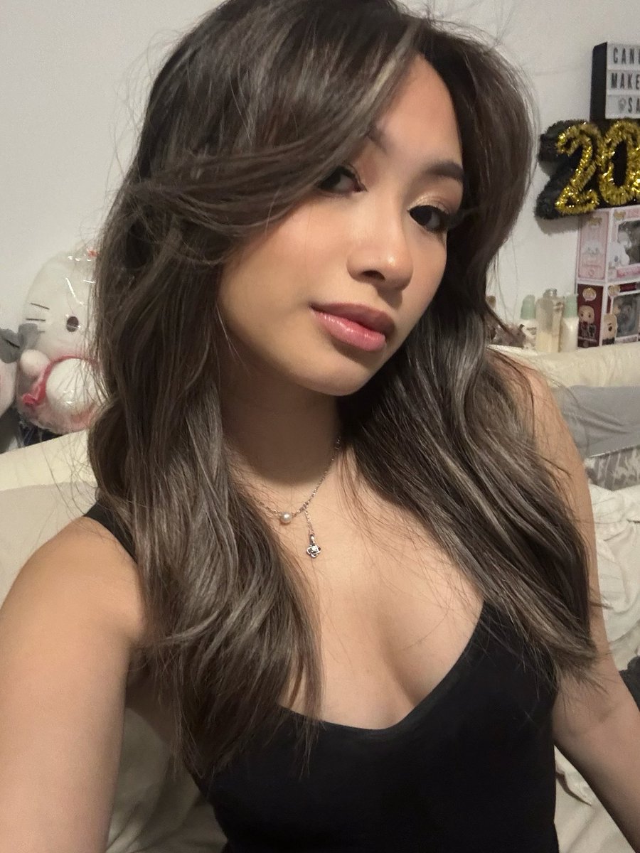 stephanie tweet media