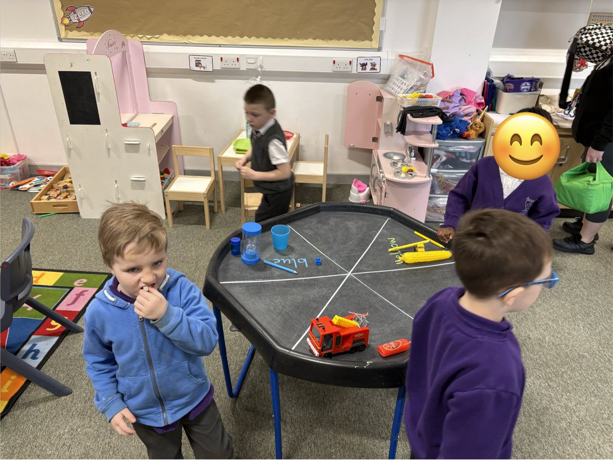 Mrs Kane tweet media