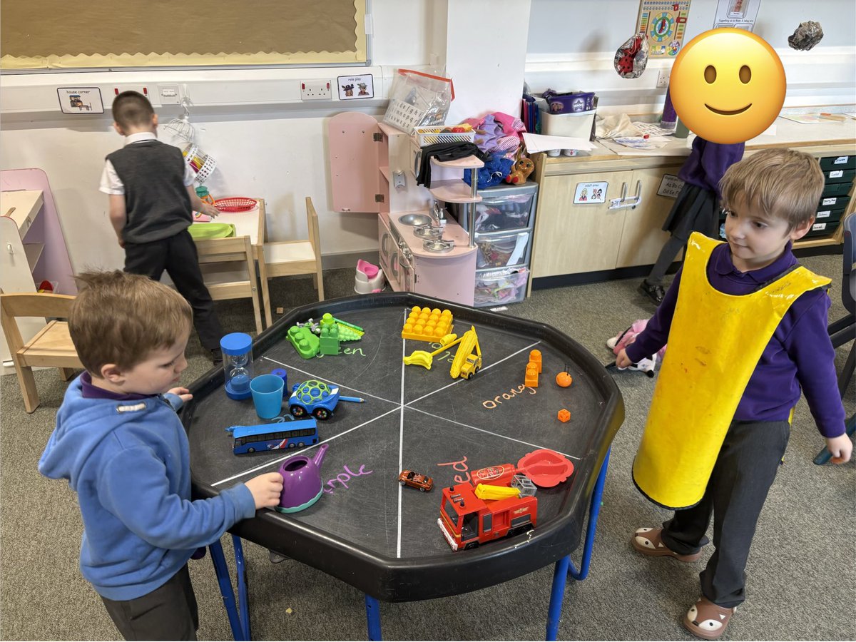 Mrs Kane tweet media