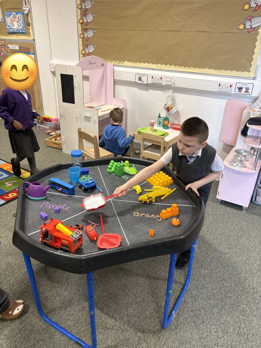 Mrs Kane tweet media