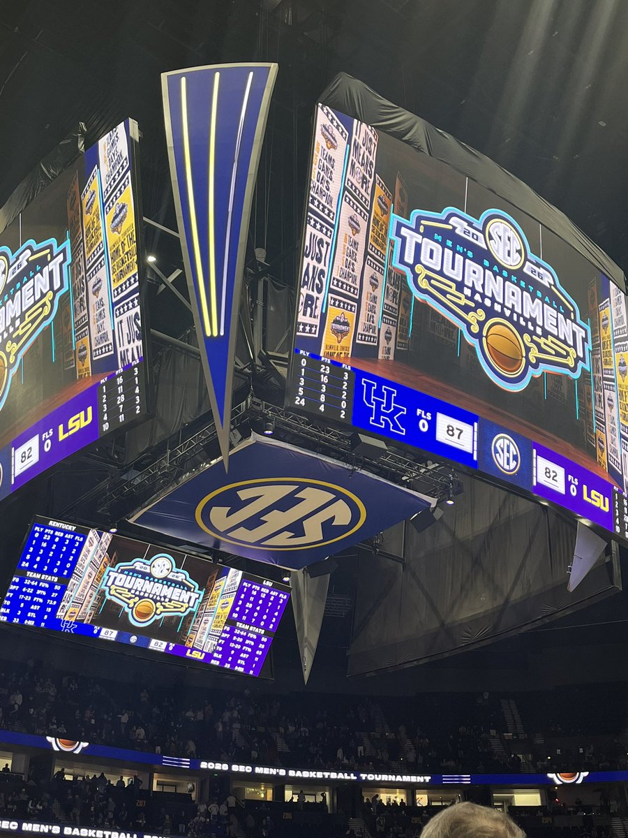 Alex Poythress tweet media