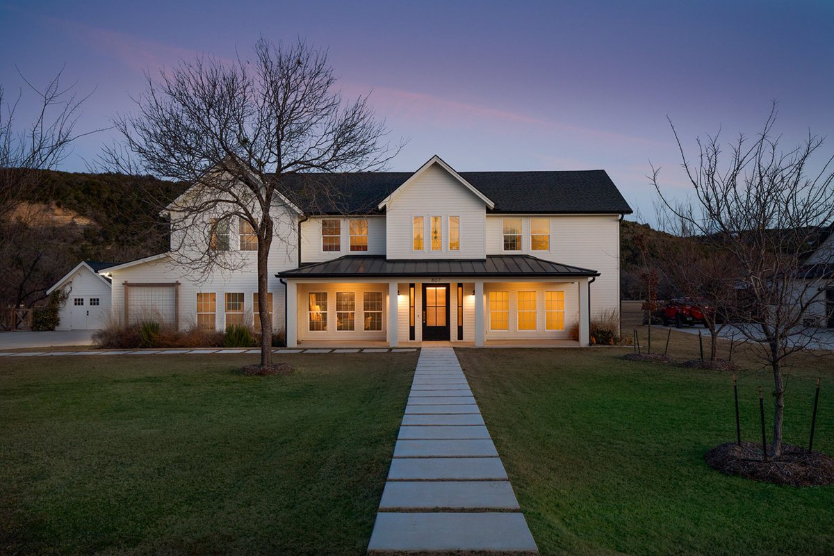 Magnolia Realty tweet media