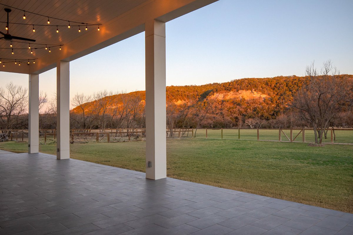 Magnolia Realty tweet media