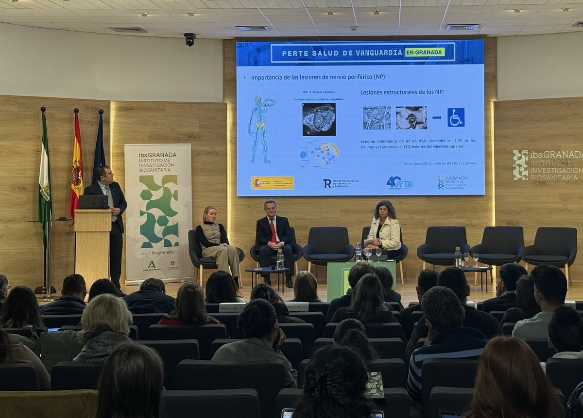 Seba_viajes's tweet photo. Compartiendo algunos resultados en la biofabricación de sustitutos de nervio periférico en la Jornada PERTE  Salud de Vanguardia en Granada de @CienciaGob en Granada. Gracias al @ibsGRANADA y a la @EASPsalud por la invitación. https://t.co/TWsck65eRw