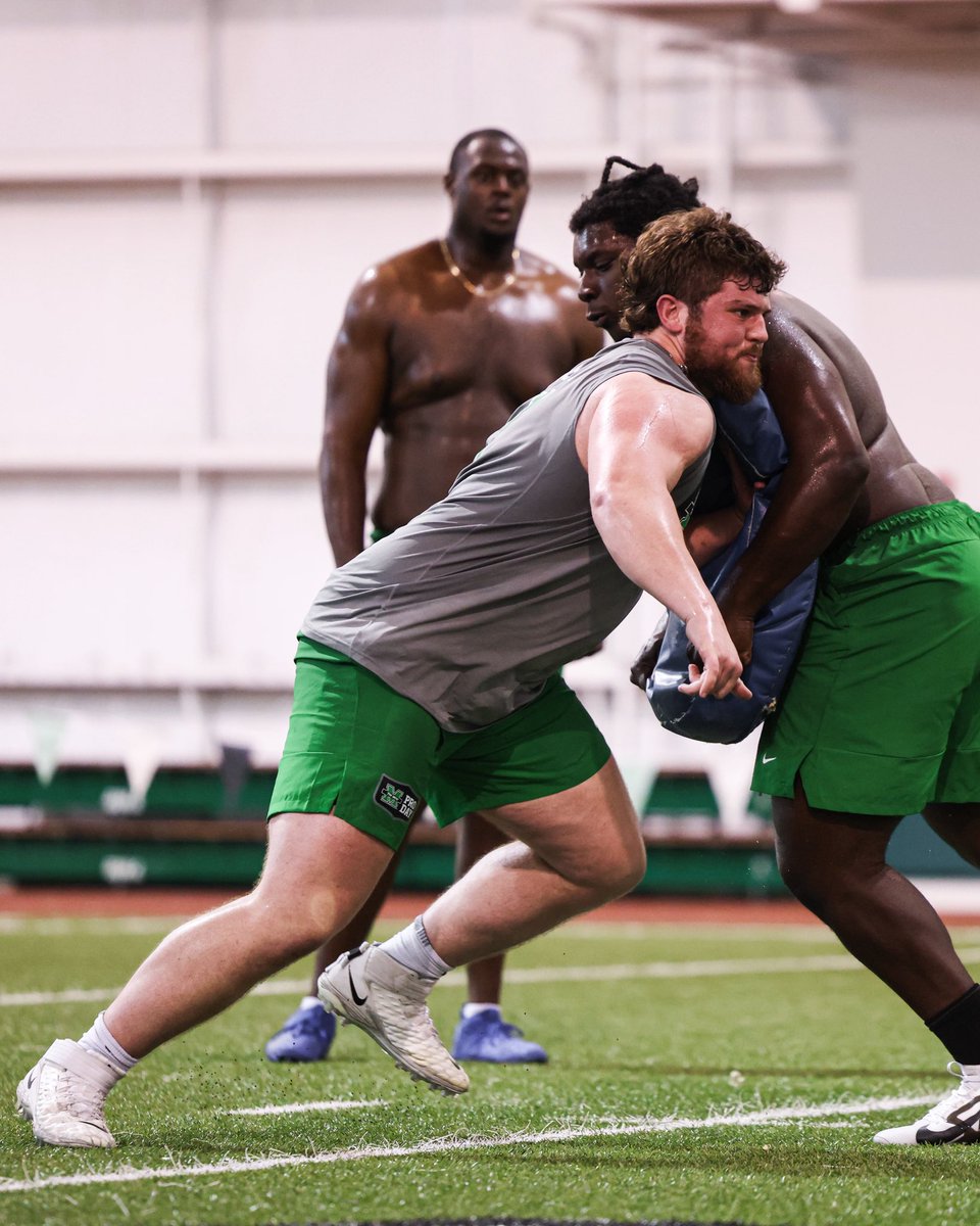 Marshall Football tweet media