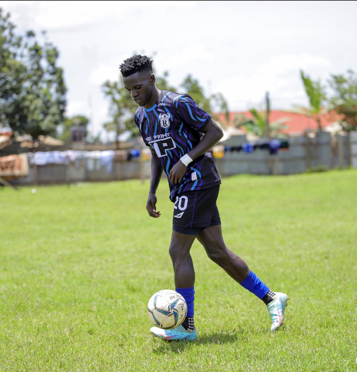 Emayu calvin peter tweet media