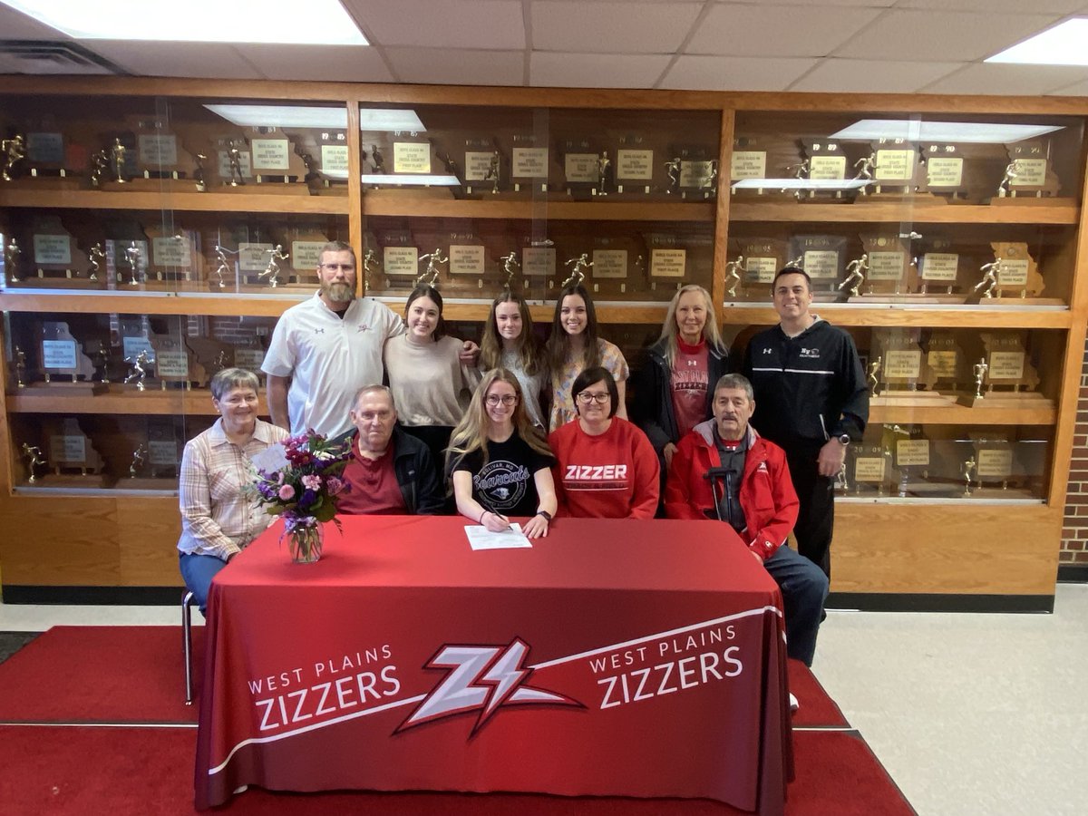 Greg Dixon tweet media