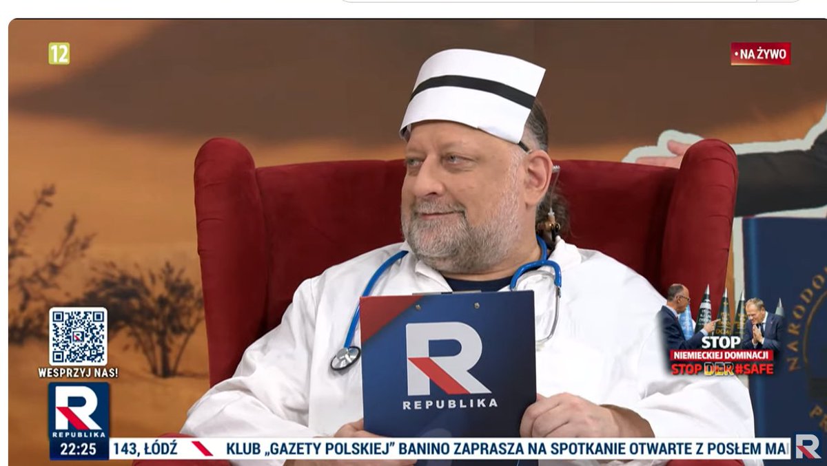 Cyntia_Harasim's tweet photo. Lenin #Lisiewicz utył i doczytawszy dokumenty made in UE pojął że on jak każdy mężczyzna też może urodzić.
Wybrał się zatem na porodówkę ale właśnie ją Tusk zamknął więc wzął tylko fartuszek i czepek z demobilu. https://t.co/t7Ei1xuqGp