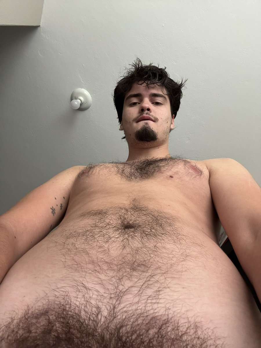 snow 🥴 tweet media