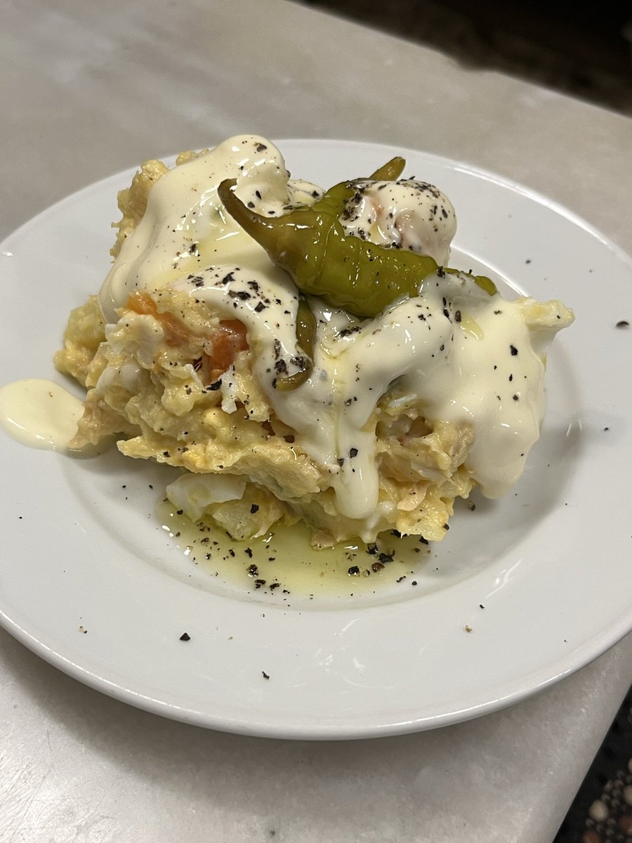 Hector Angulo tweet media