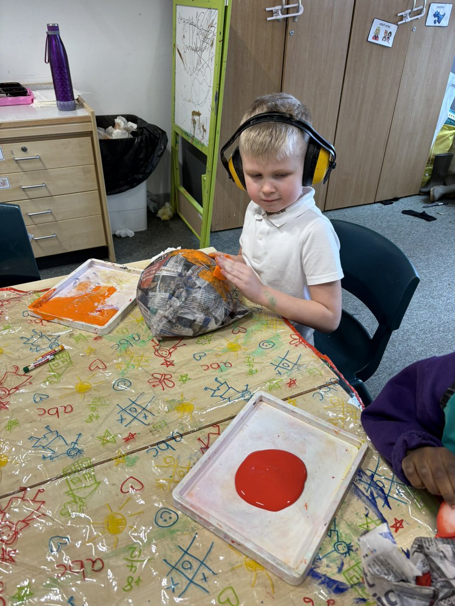 Mrs Kane tweet media