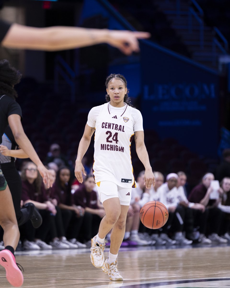 Central Michigan WBB tweet media
