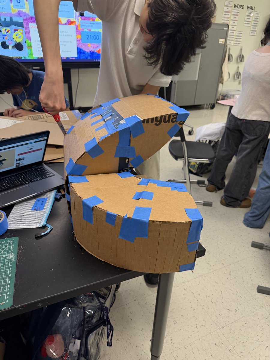 Ms. Figueroa tweet media