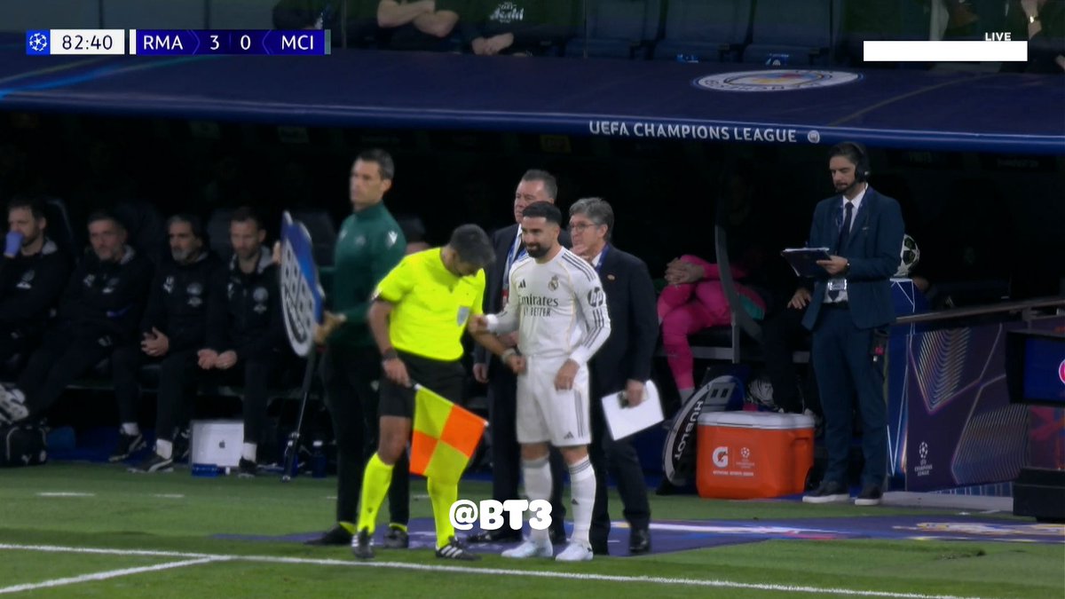 FOLLOW @BT3 (@yayqydf) on Twitter photo 