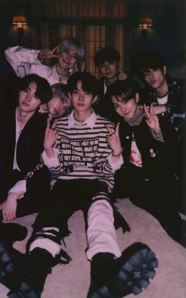 GOD PLEASE BRING OUR FAMILIES BACK TOGETHER