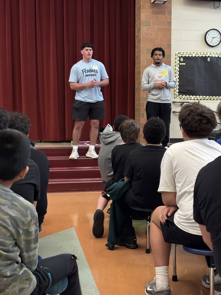 Lola Renee Smallwood tweet media