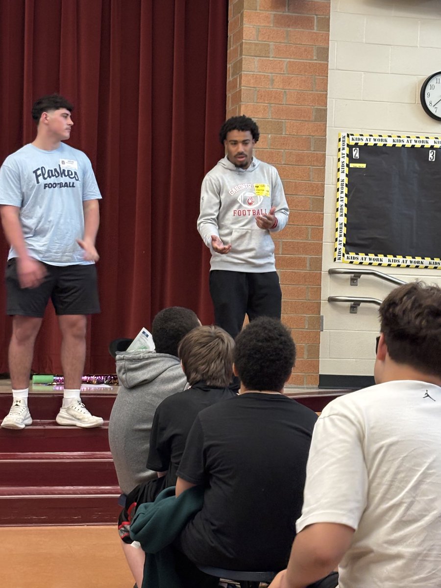 Lola Renee Smallwood tweet media