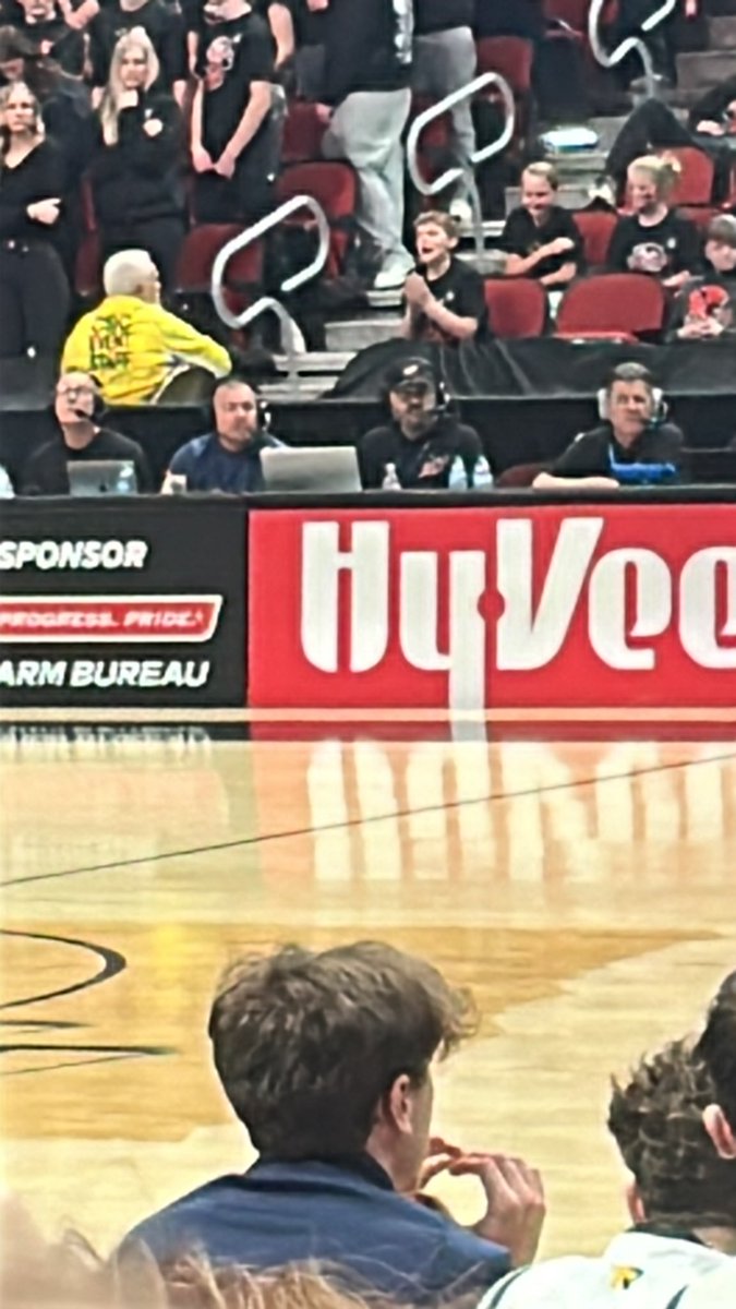 Regal Barstool tweet media