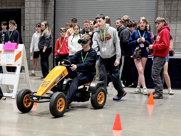 Greendale Middle tweet media