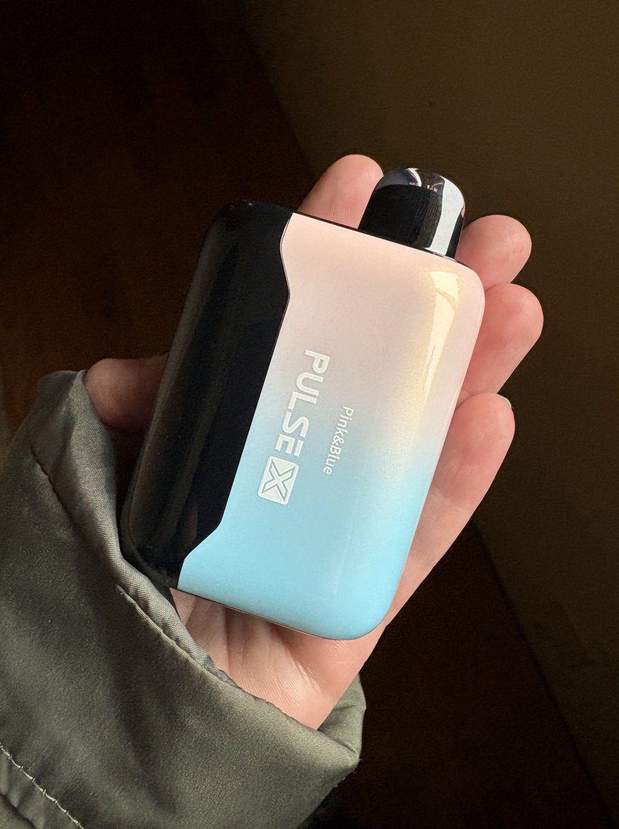 sky 𐂯ྀིྀི tweet media