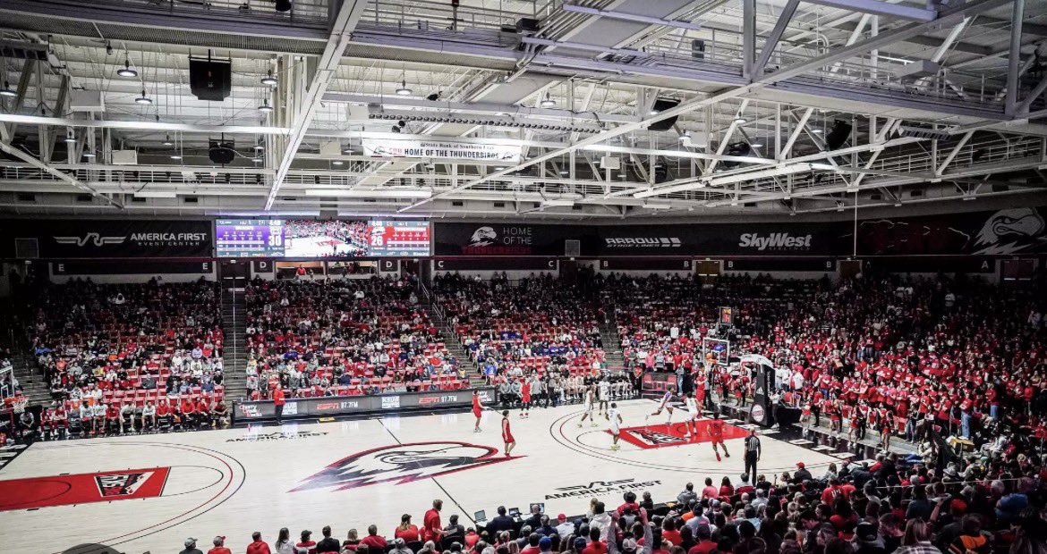 DreDay⛹🏽‍♂️ tweet media