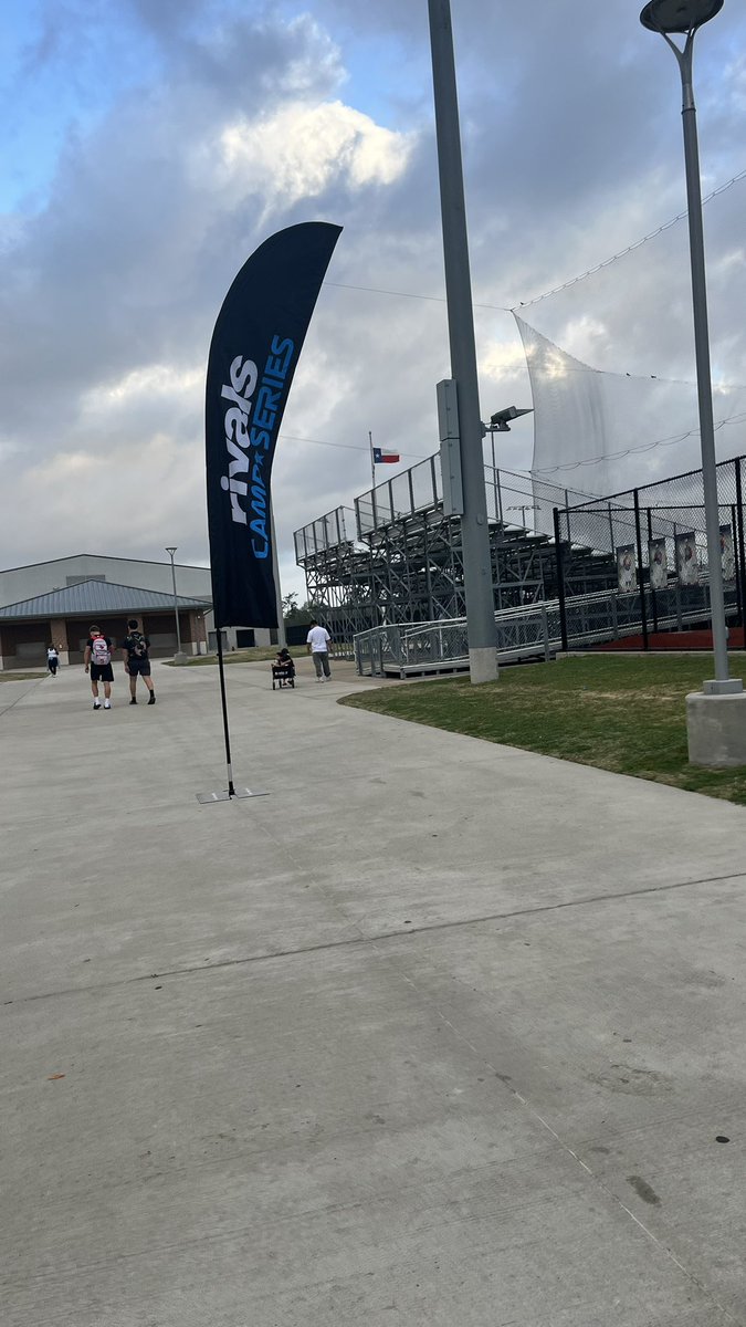 Ty hills tweet media