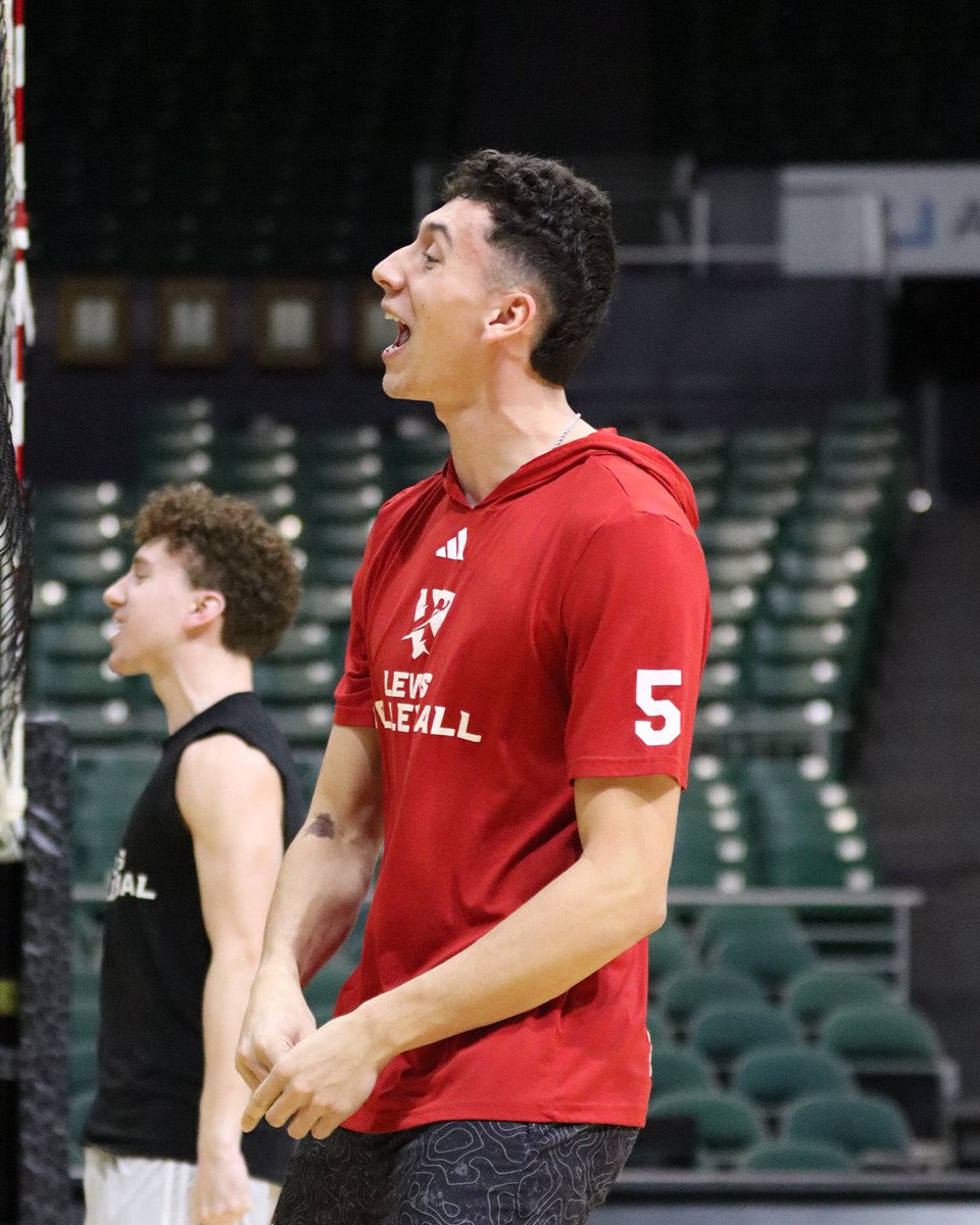 Lewis Men's Volleyball tweet media