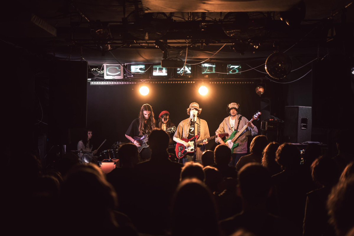 миша нагарчик раб курева вахтовик простачок ☠️ tweet media