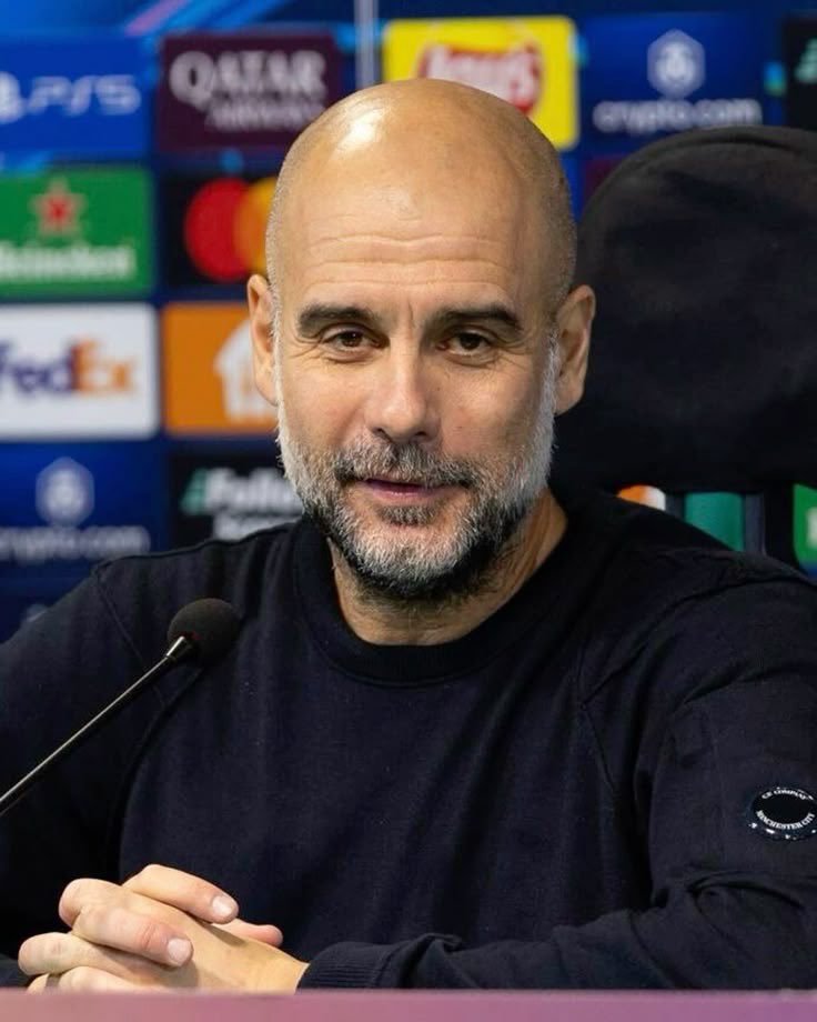 Baño histórico de Alvaro Arbeloa a Guardiola con muchísimos menos recursos. Ahora que haga bromitas en la sala de prensa el payaso.