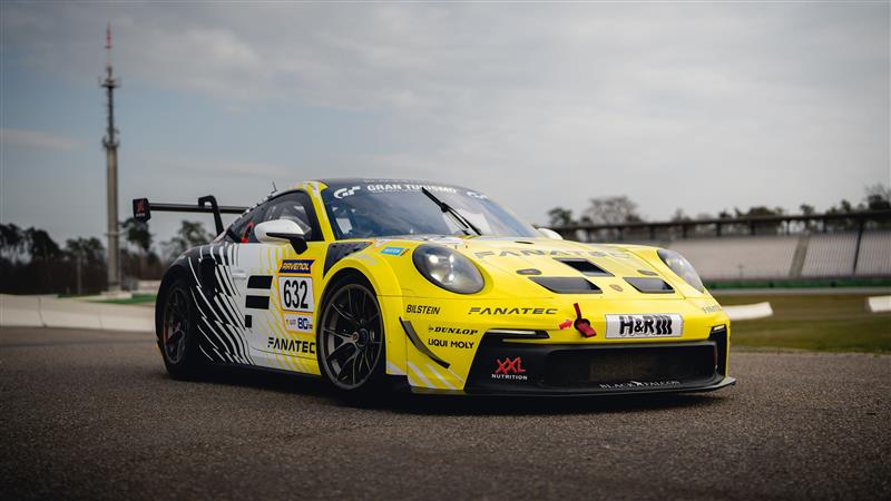 NikKTech tweet media