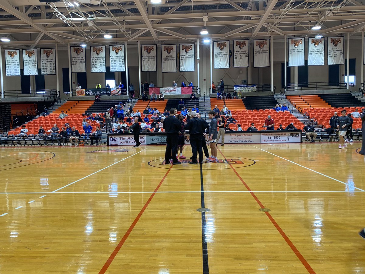 🏀centercourt🏀 tweet media