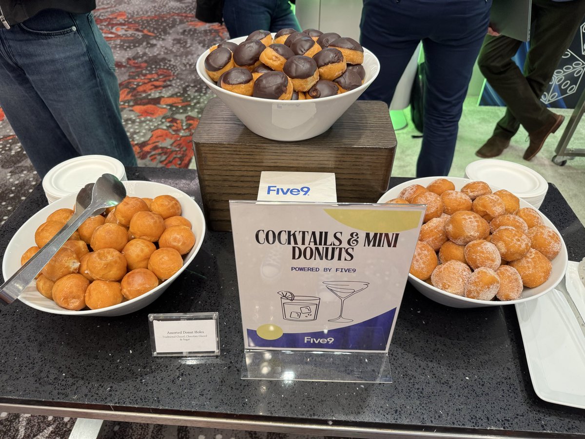 Lisa J. Martin🦋 tweet media