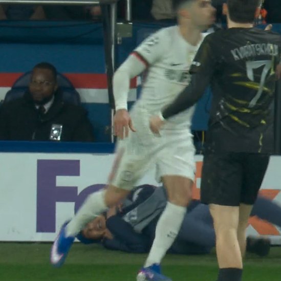 The Touchline | 𝐓 tweet media