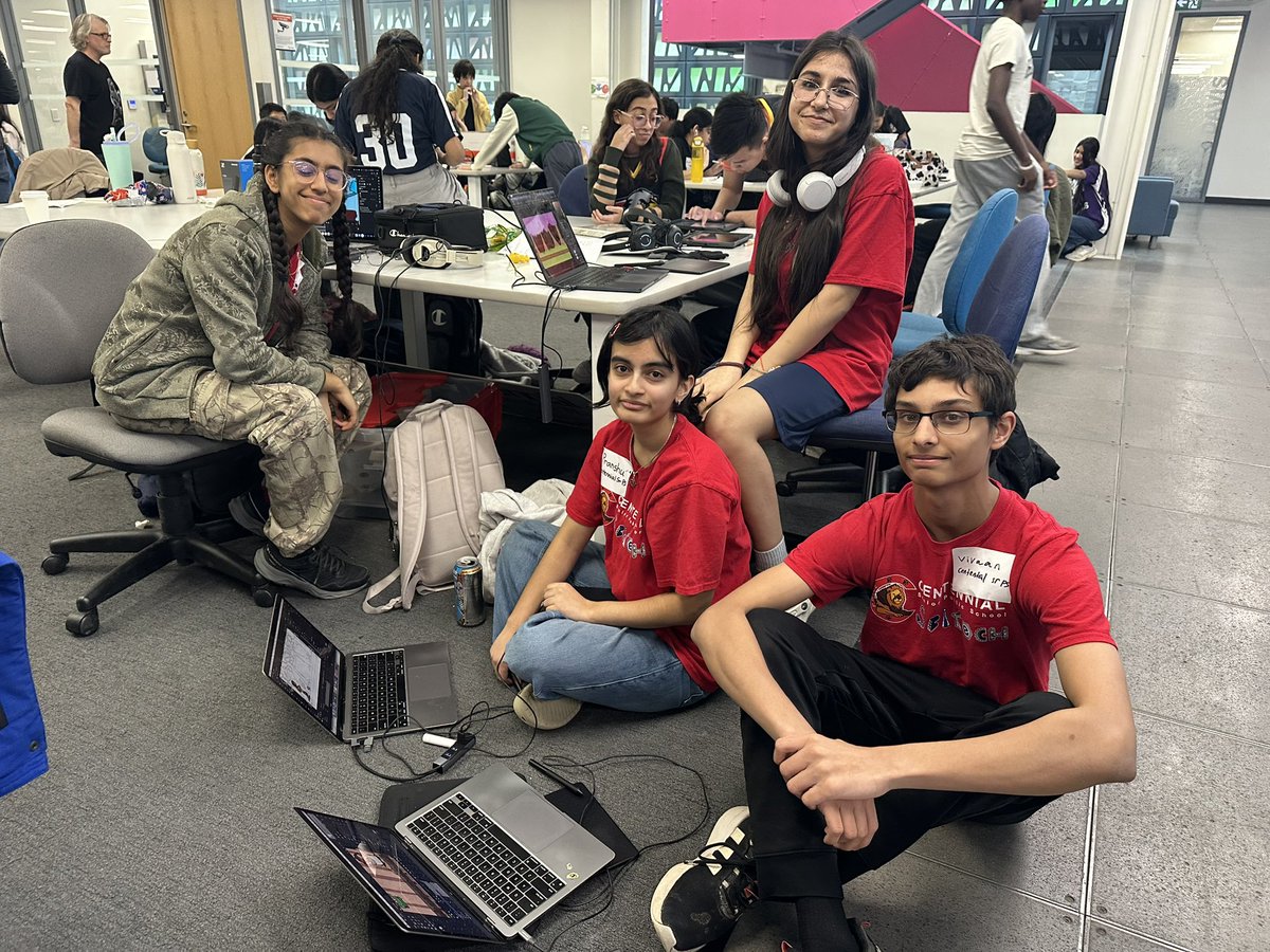 Mr. Pora tweet media