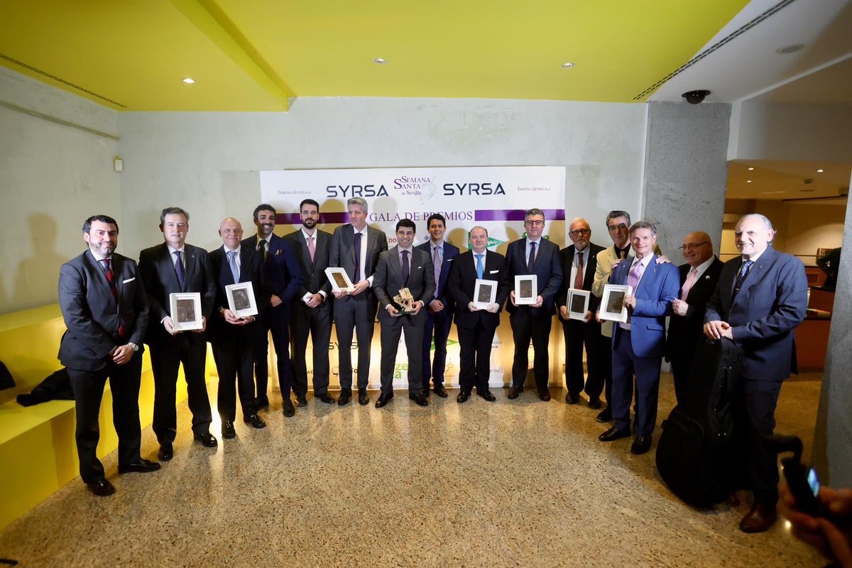 Semana Santa TV tweet media