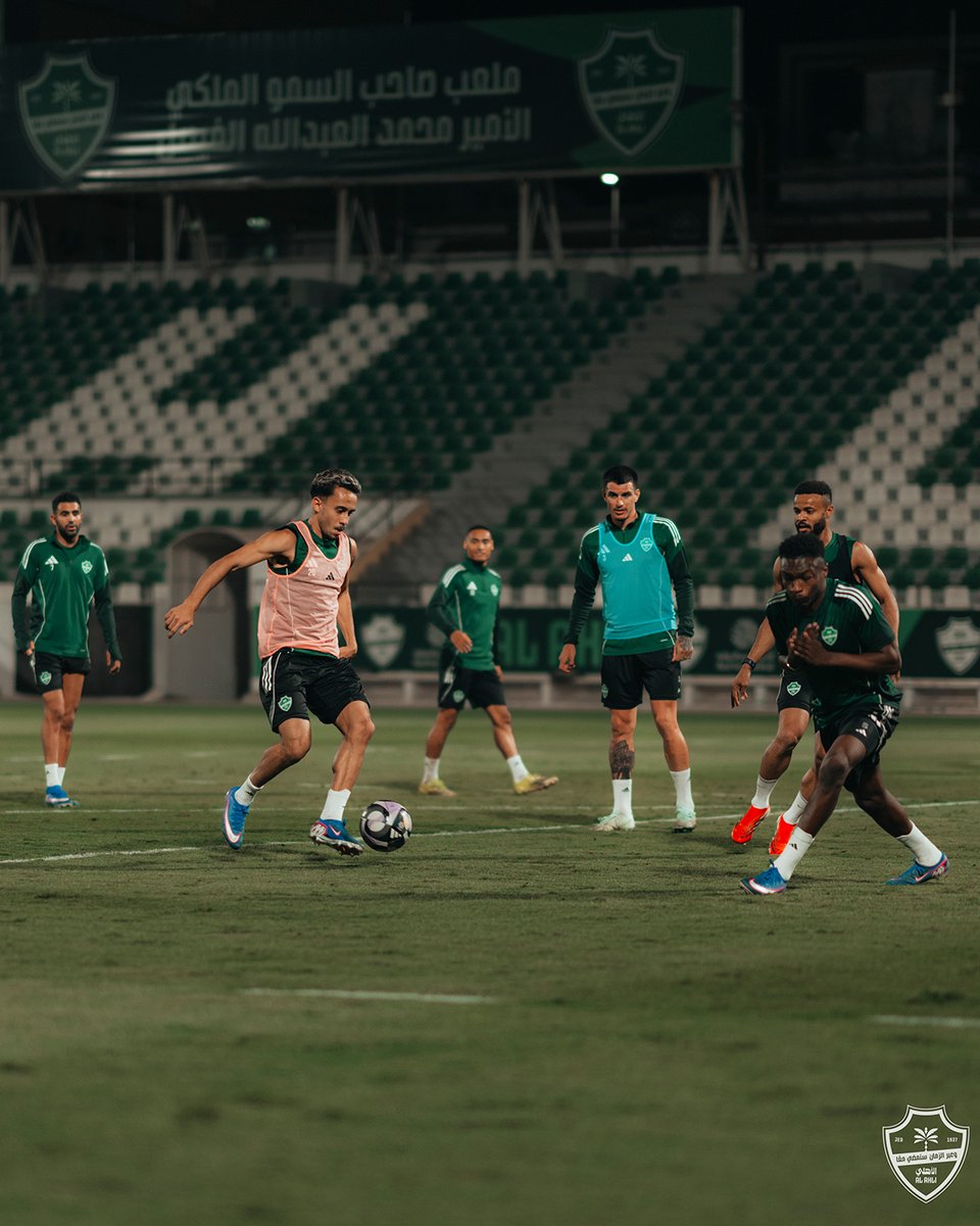 ALAHLI_FC's tweet photo. من قلعتنا نواصل العمل للاستعداد لكل التحديات 💪🏼💚 

#الأهلي https://t.co/DeUre2EVn9