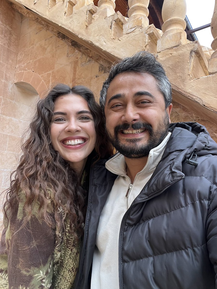 uurerteki's tweet photo. #halefkökleriçağrısı
#halef
#yılser setten Selfie @birandamlayz @illhansen @MertDog_ @onurbilgee https://t.co/Renb1znBLE