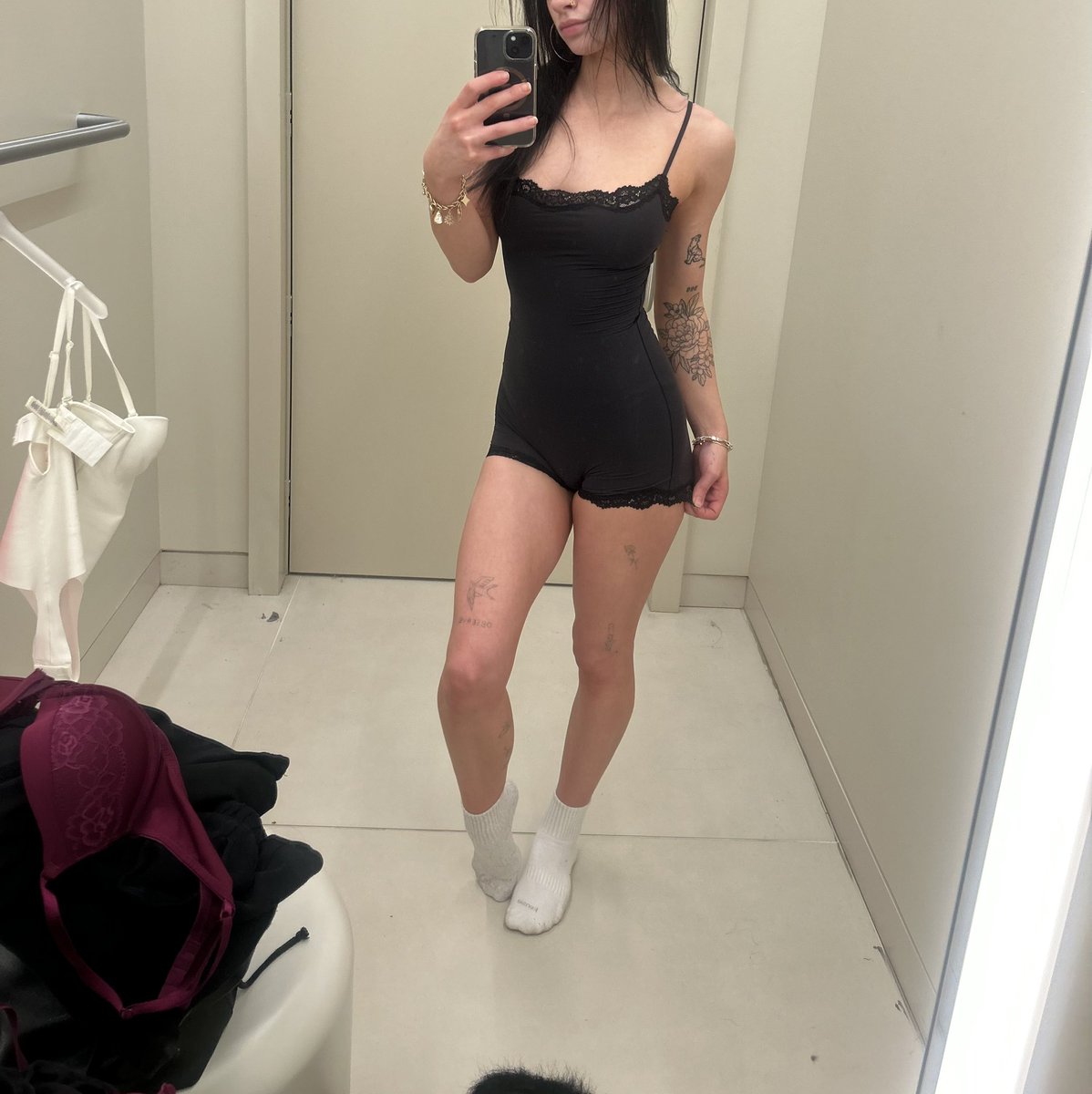 Succubitch tweet media