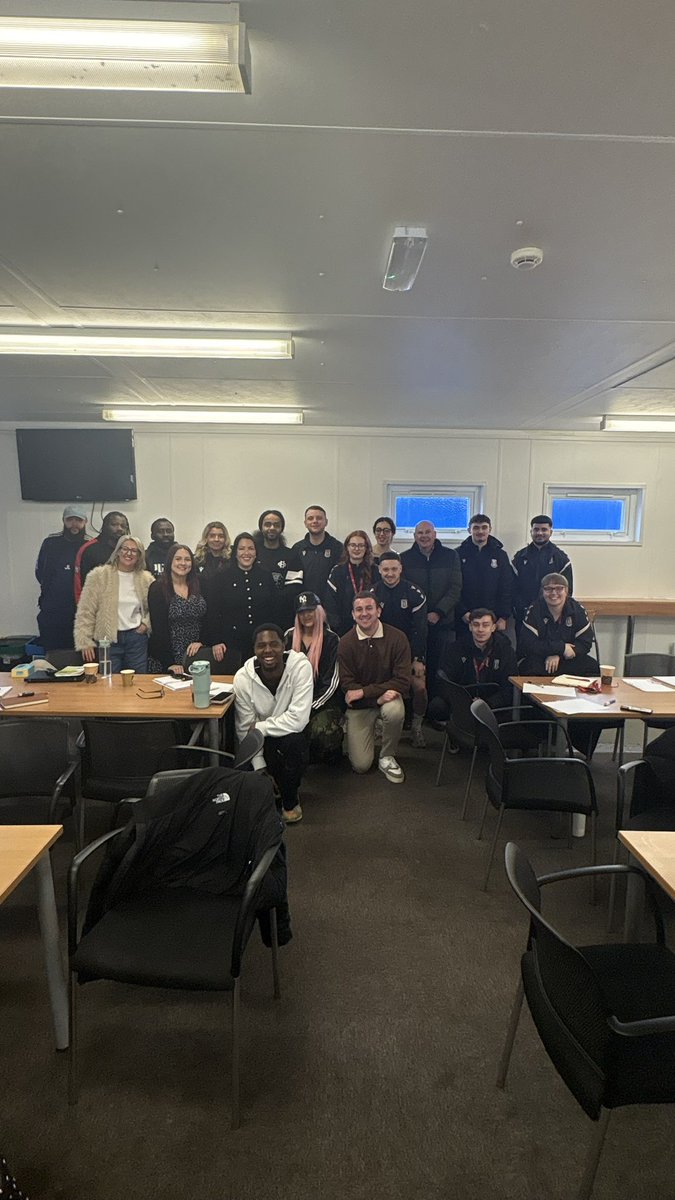 KINGS AWARD WINNING URBAN YOUTH CHARITY tweet media