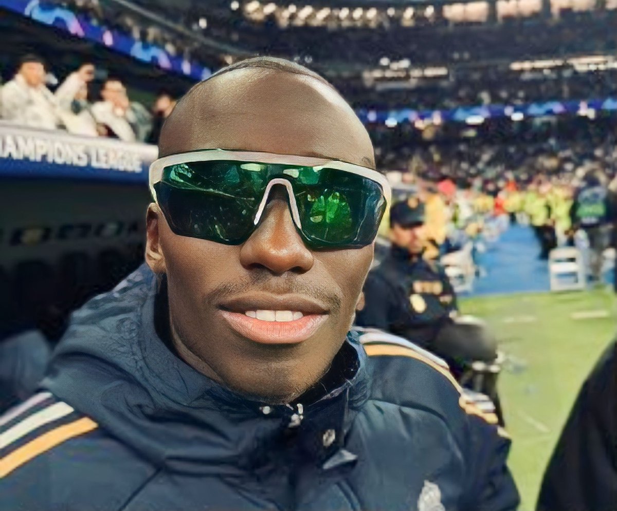 PASCU_RM's tweet photo. - Da la eliminatoria por cerrada.
- Se "lesiona".
- Procede a criogenizarse hasta cuartos.

Usted nos marca el camino, leyenda @ferland_mendy https://t.co/g82XaZBHLb