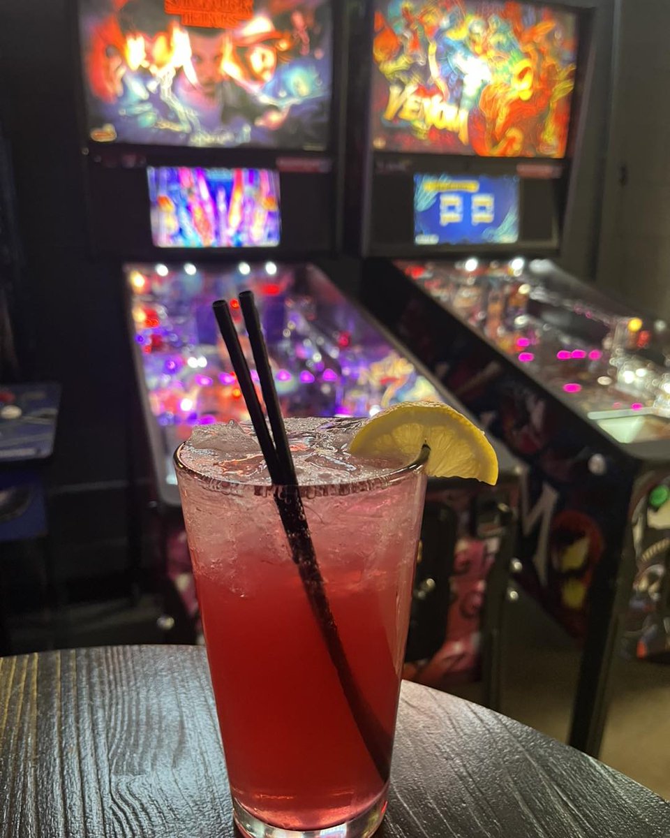 Arcade_11's tweet photo. Come on down to Arcade 11 Bar & Restaurant for our Berry Blitz Drink specials for only $6 all day long! ๐น๐ Grab a drink, play some pinball, and have a blast with us! #Arcade11 #DrinkSpecials #PinballFun https://t.co/Cc272cUYGb