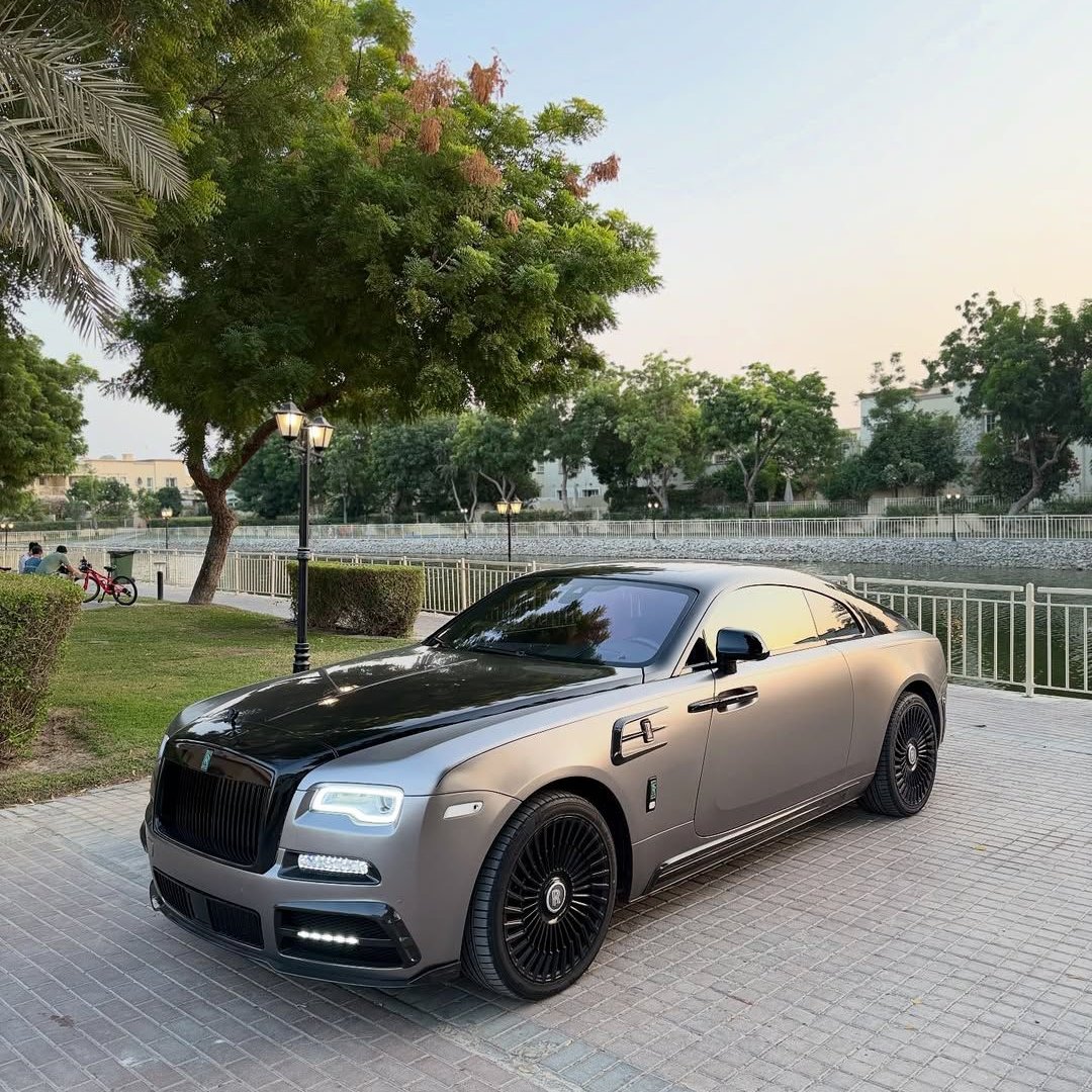 imibabe's tweet photo. No need for loud exhausts when your presence alone resonates through the entire street. 🔇🔥 https://t.co/d4NLqXivXX