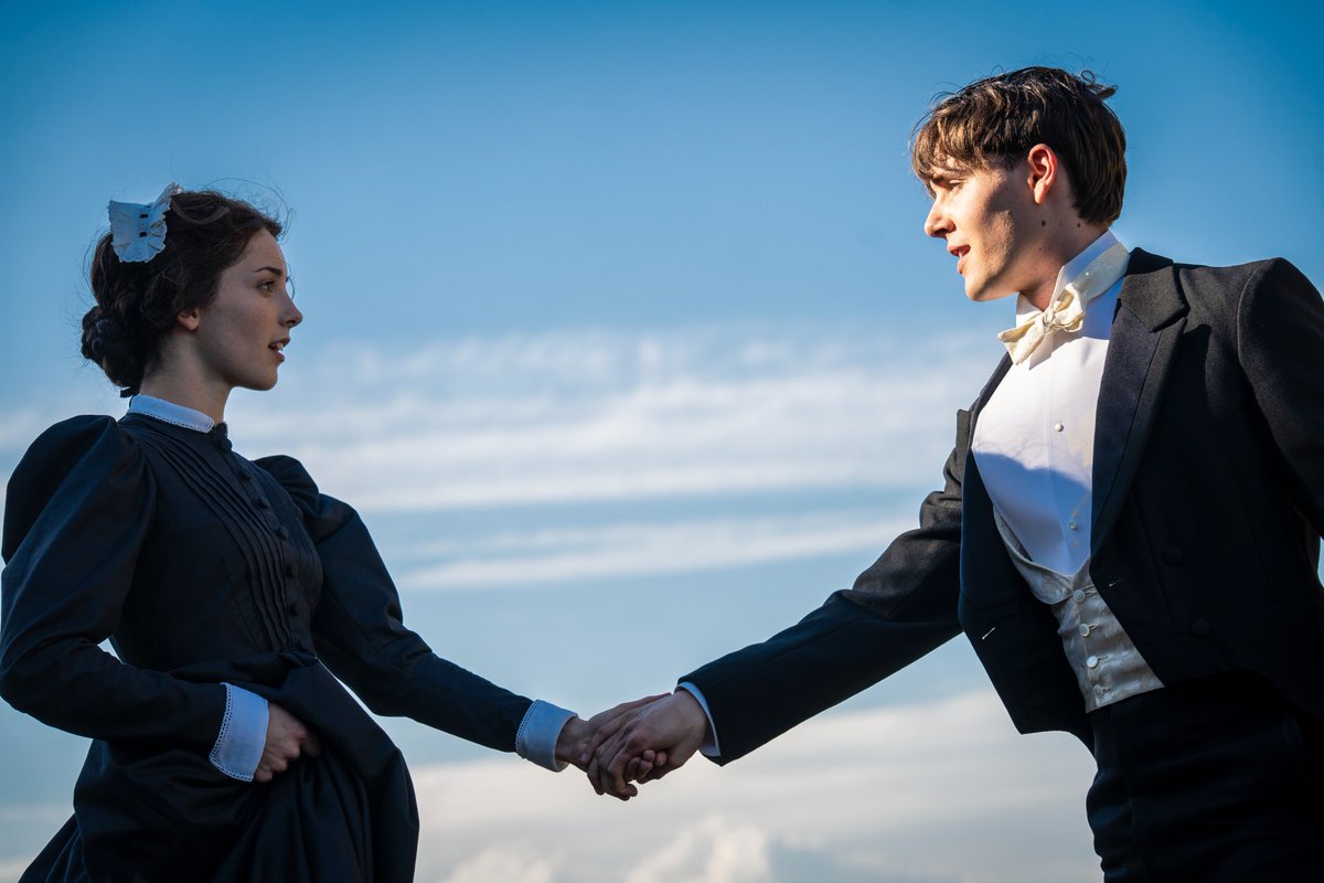 Radio Times tweet media