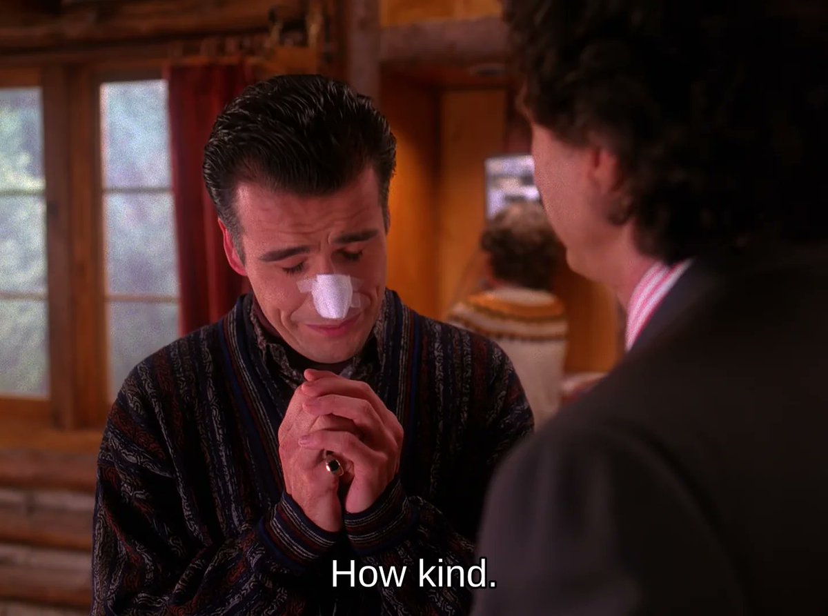 TwinPeaksShot's tweet photo. Twin Peaks - S02E19 - Frame 1054 of 2819 https://t.co/otlFhkssSw