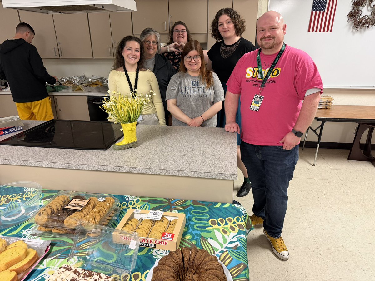 Henry Scott Middle School tweet media